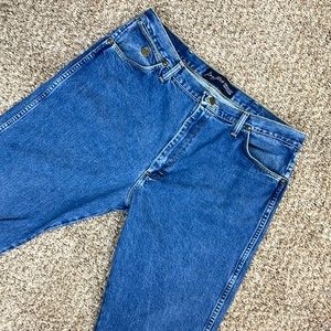 Wrangler George Strait Cowboy Cut Collection Blue Jeans